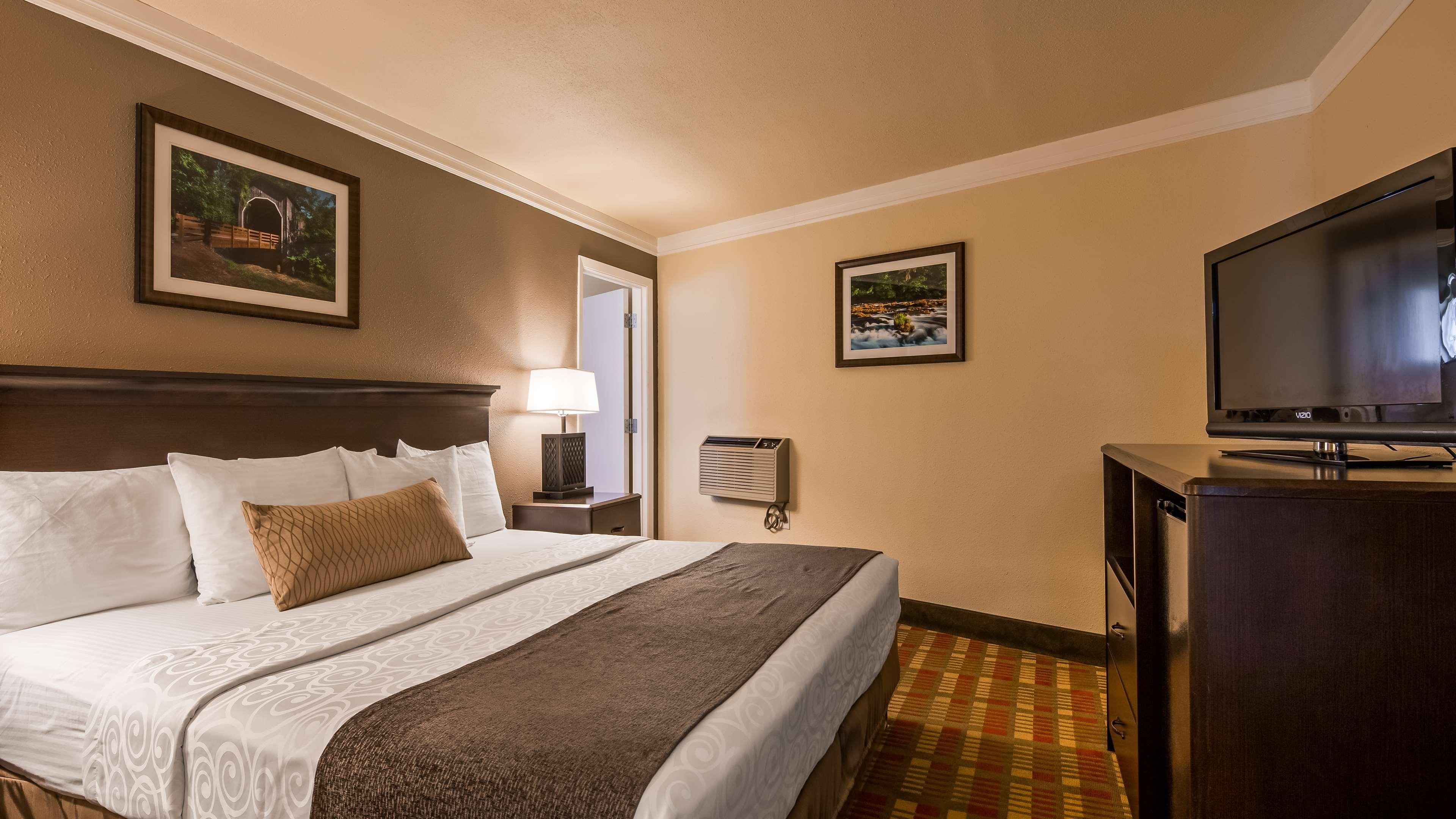 Best Western Garden Villa Inn Roseburg Eksteriør bilde